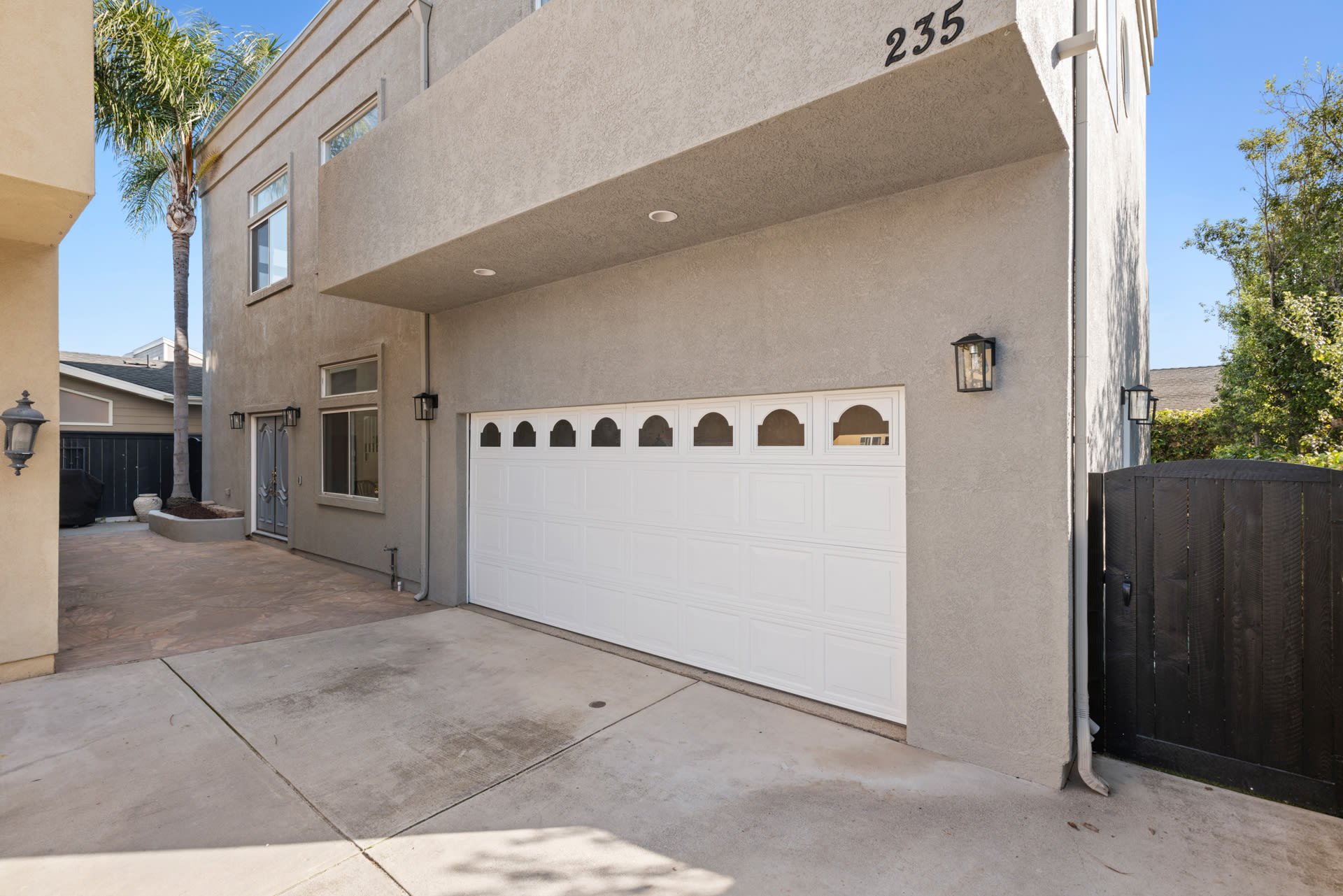 235 Santa Isabel 