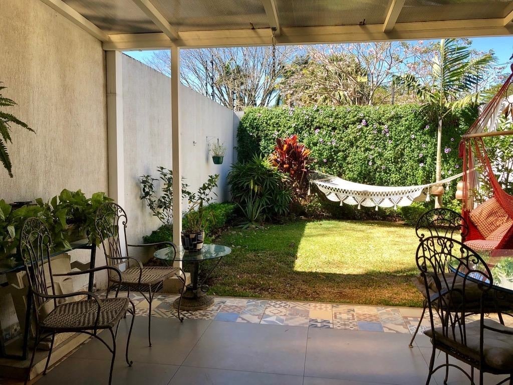 Bali Inspired Gated Townhouse, Ciudad Colon, San Jose