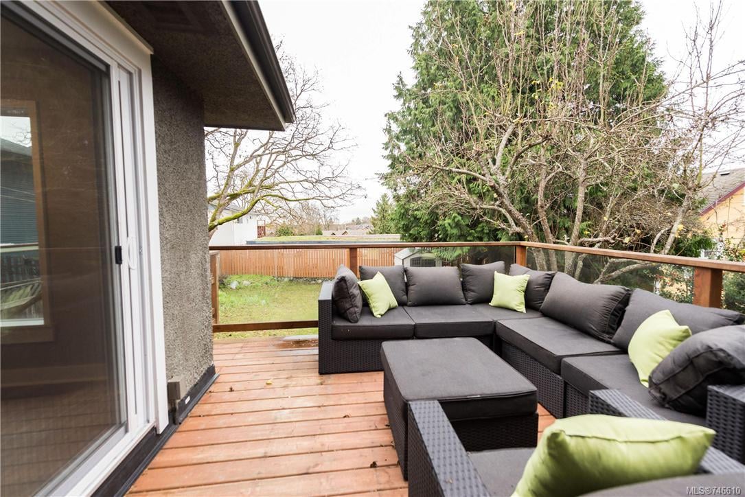 1257 Oakmount Rd