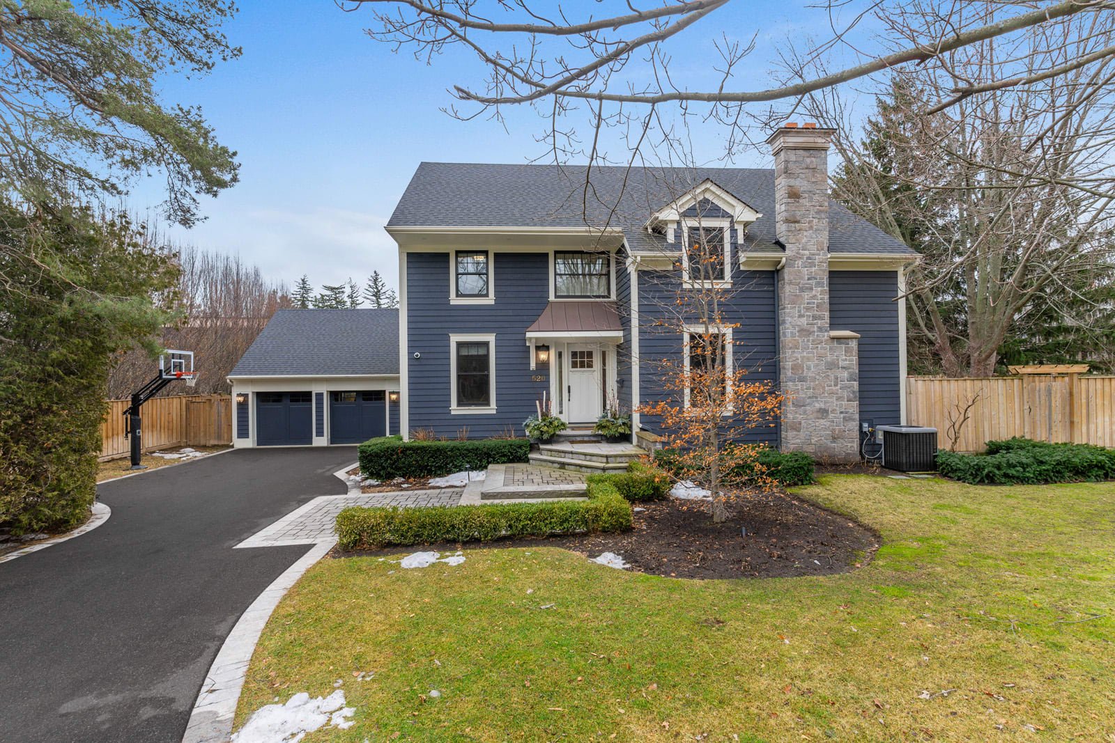 520 Macdonald Road