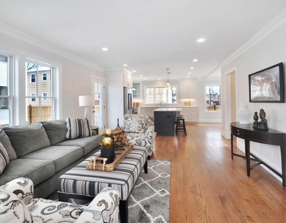 15 Maple Street