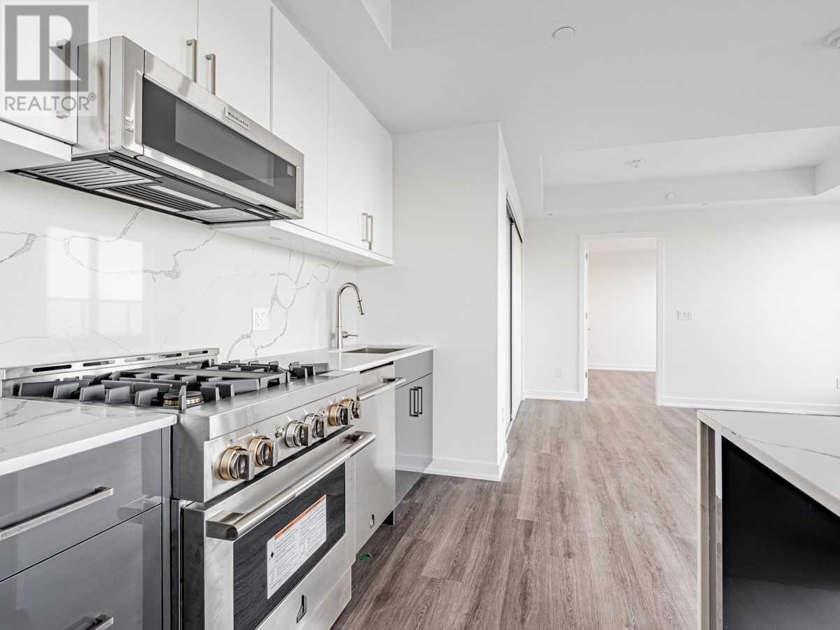 840 St. Clair Ave W, #801