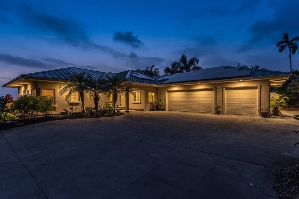 76-837 IO KUALUA WY #4