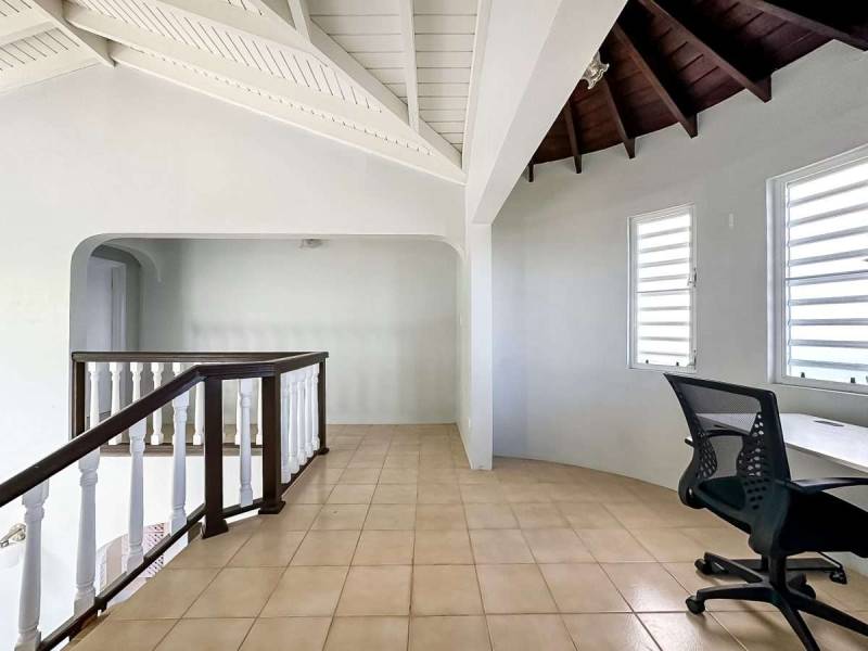 294 Fahie Hill 3 Bedrooms