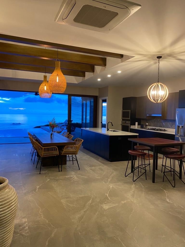Infinity Pool Luxury Villa, Uvita, Puntarenas