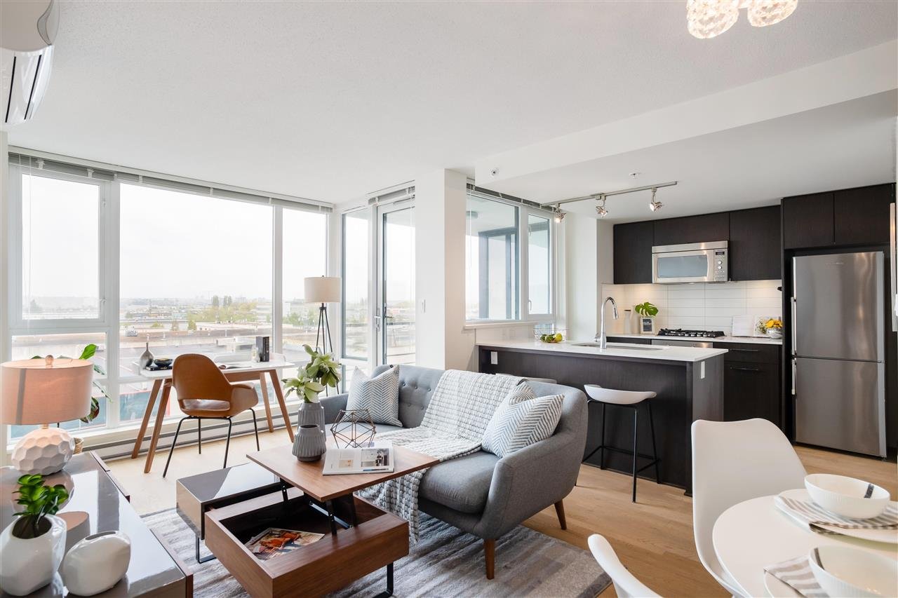 711-7788 Ackroyd Rd
