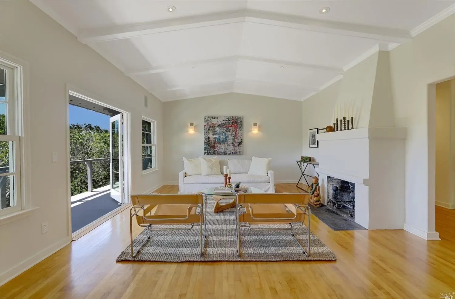 116 Winding Way