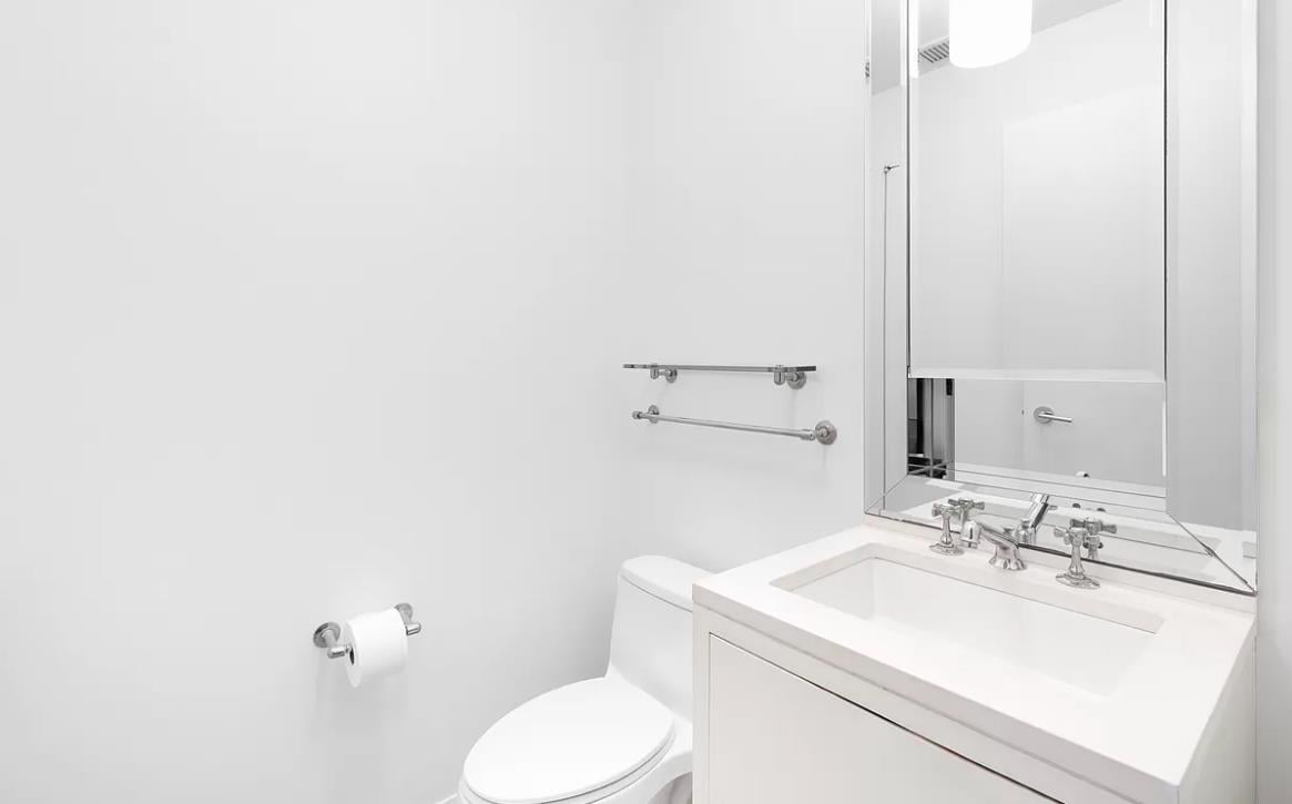 55 Wall Street, Apt 606