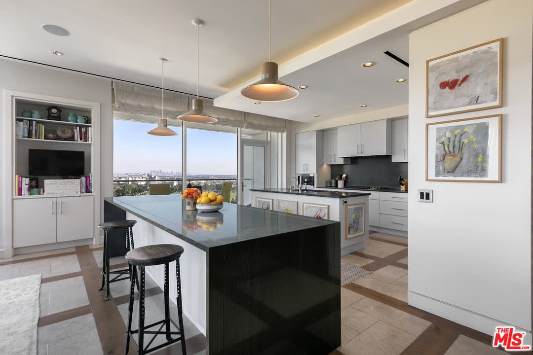 1200 Club View Dr, #14N