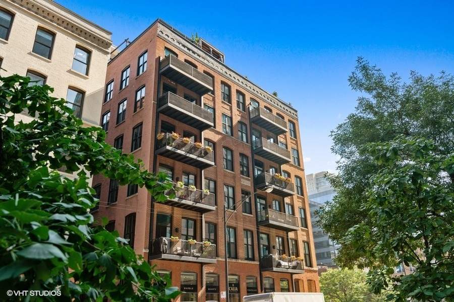 154 W Hubbard Street Unit 404
