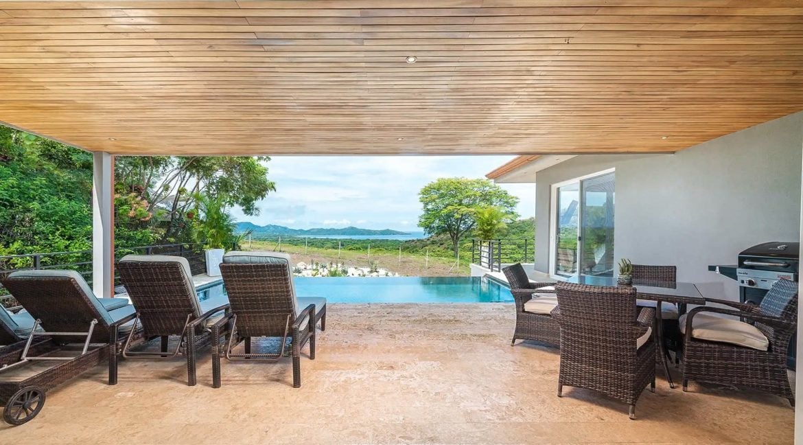 Wellness Chateau Ocean View Home, Flamingo, Guanacaste