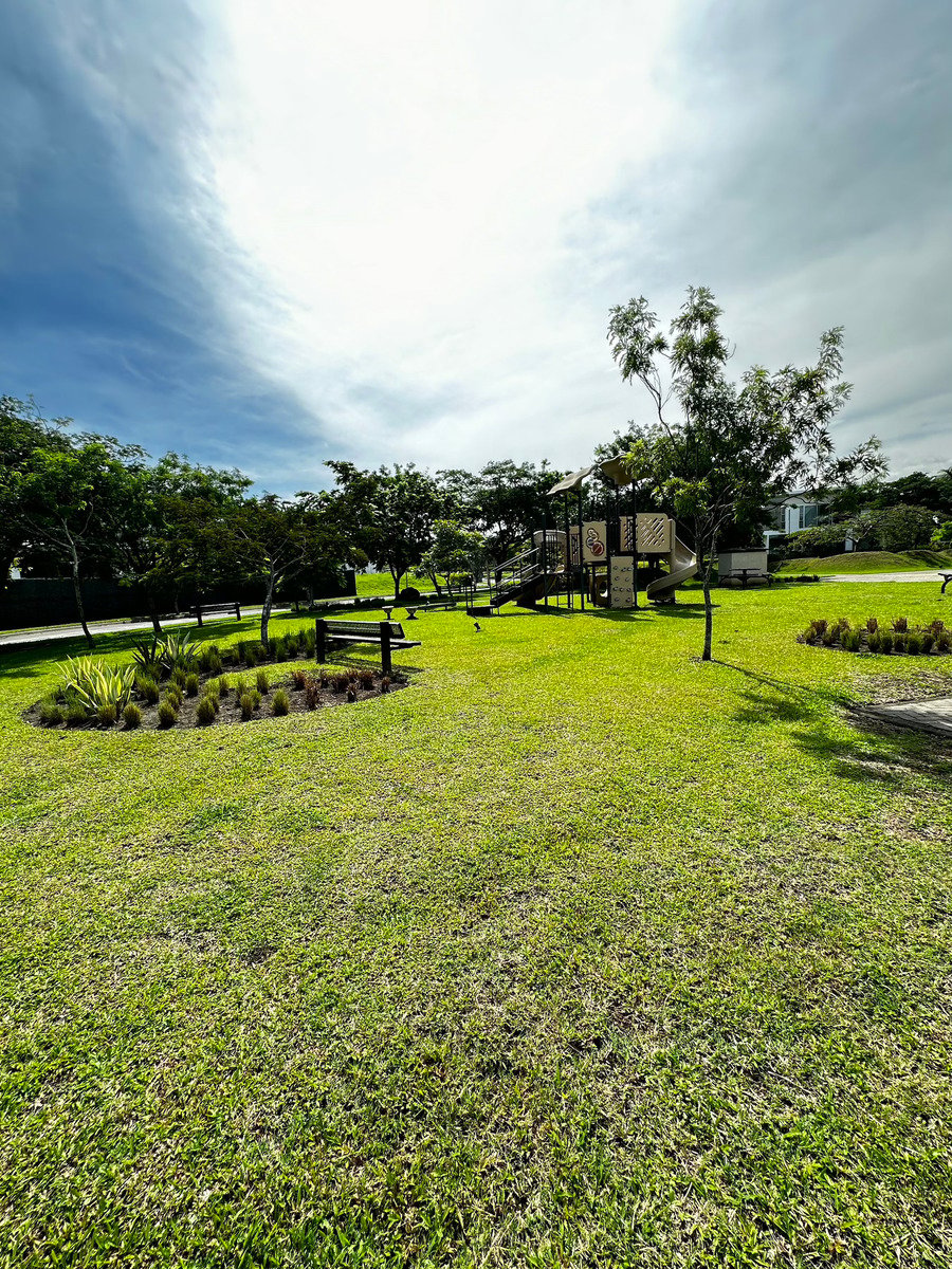 Flat Gated Community Lot, Alajuela