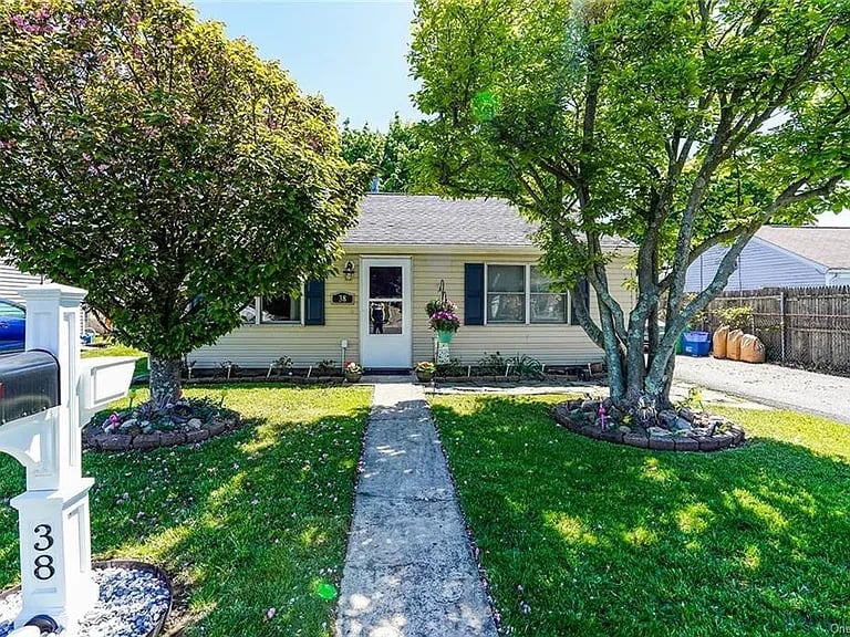 38 Peck Street