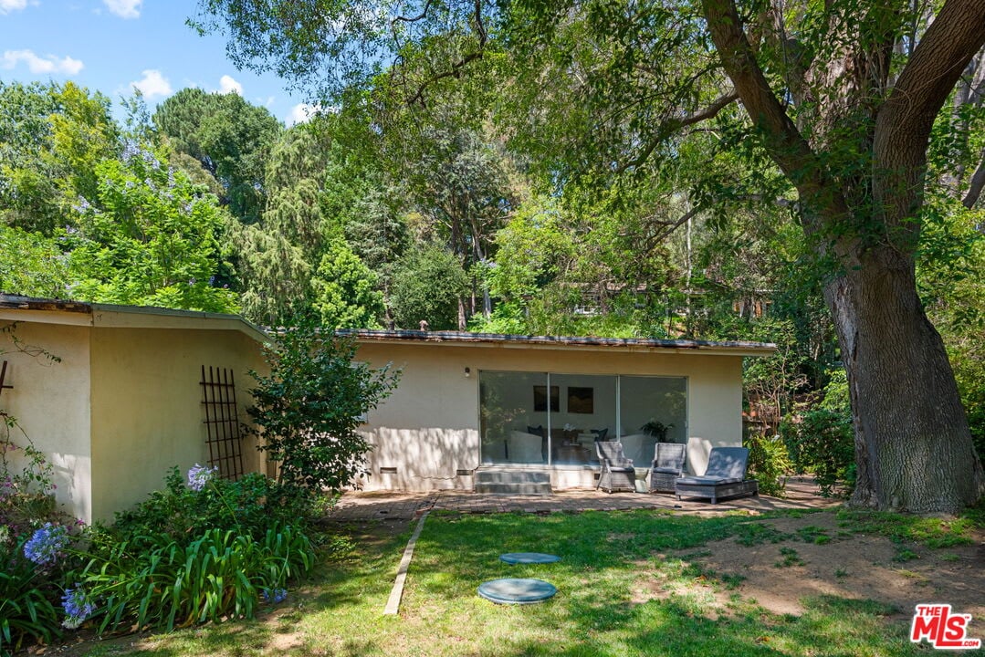 2951 La Castana Dr
