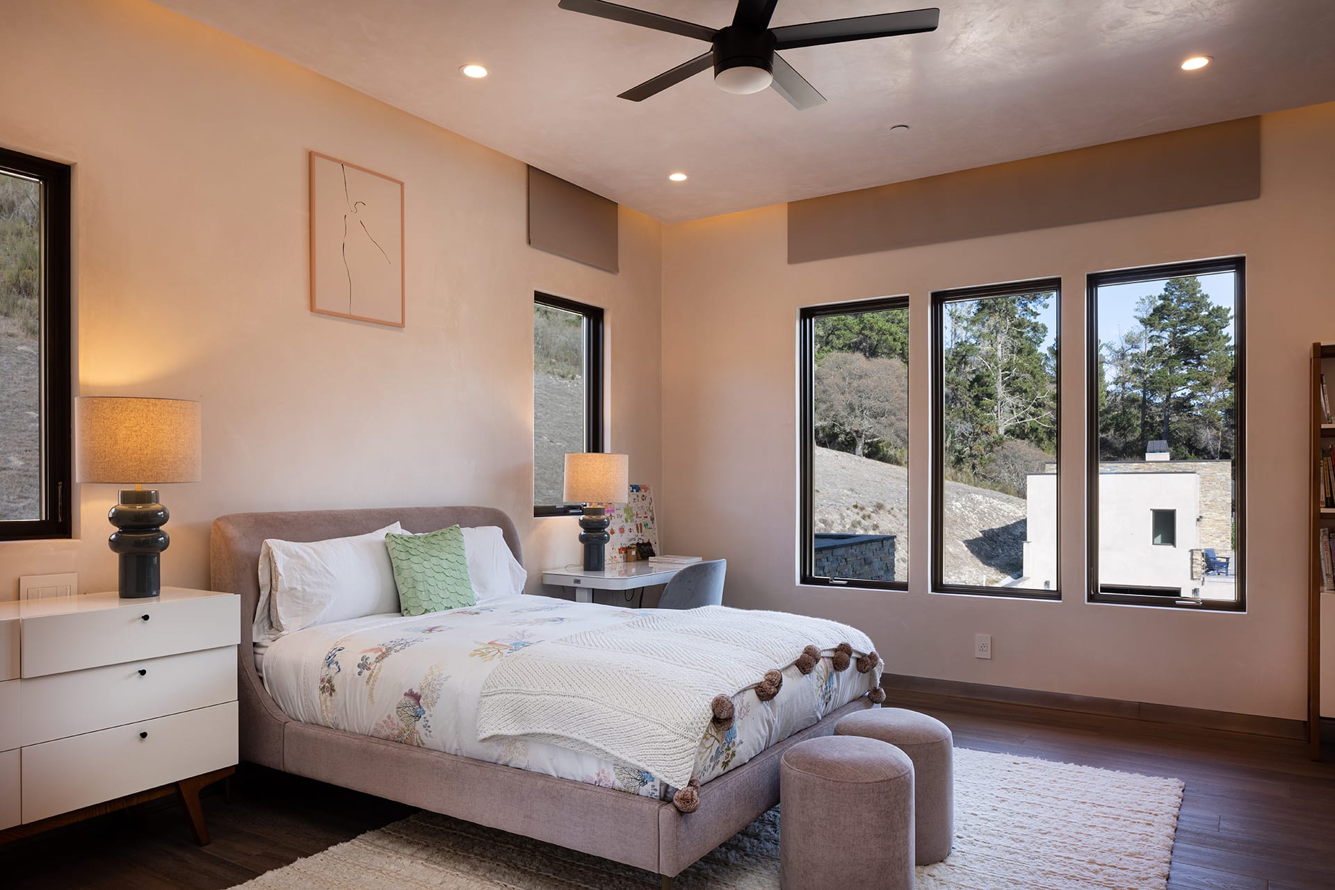 Contemporary Turn-Key Estate in Tehama - 10 Alta Madera Ave