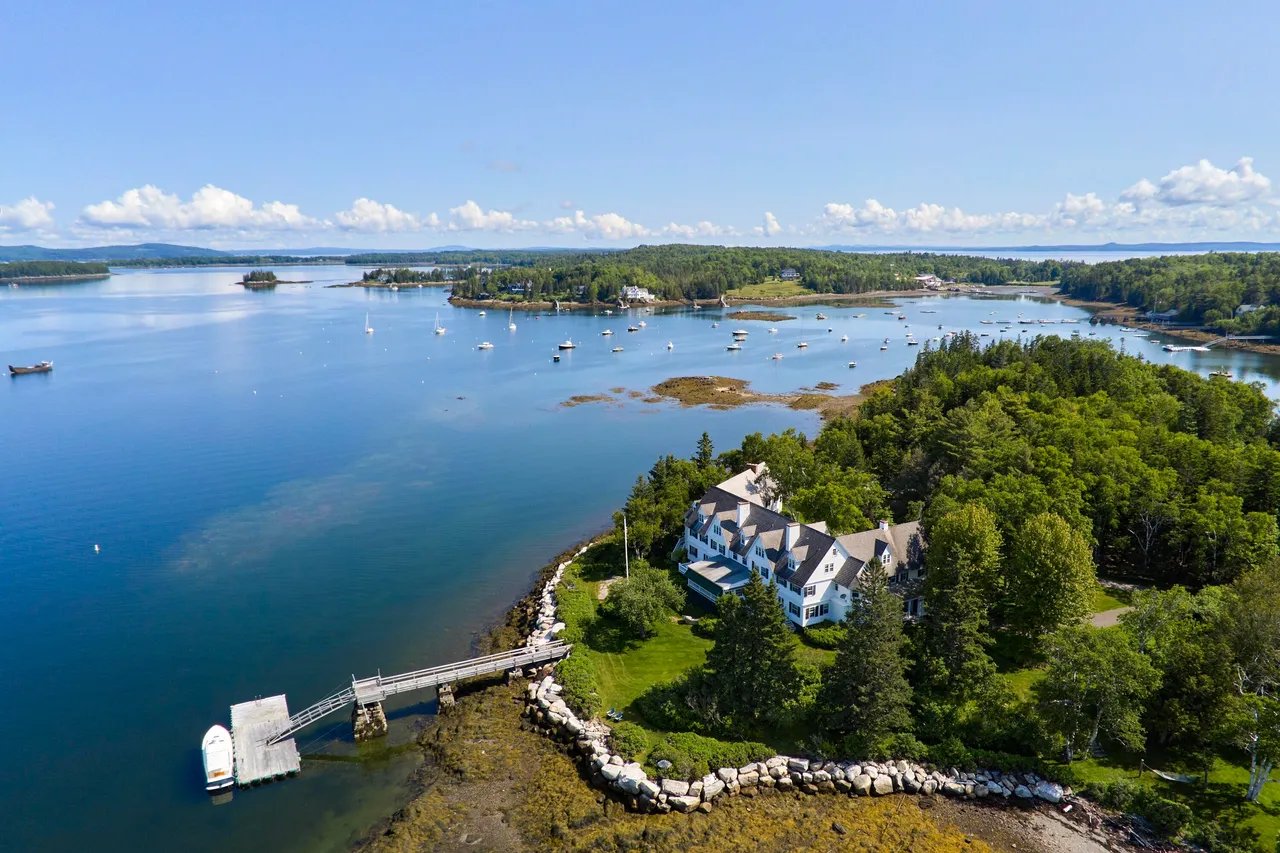 New Waterfront Listing! 188 Aldrich Road, Islesboro, Maine – $8,500,000