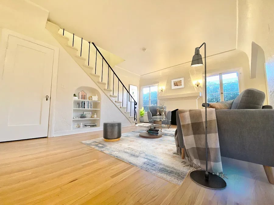 1909 N Commonwealth Ave, #107