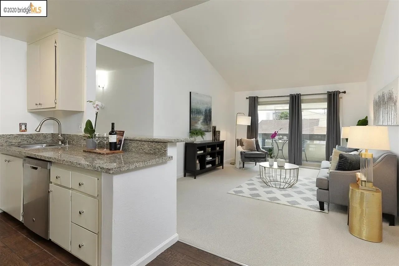 66 Fairmount Ave #413