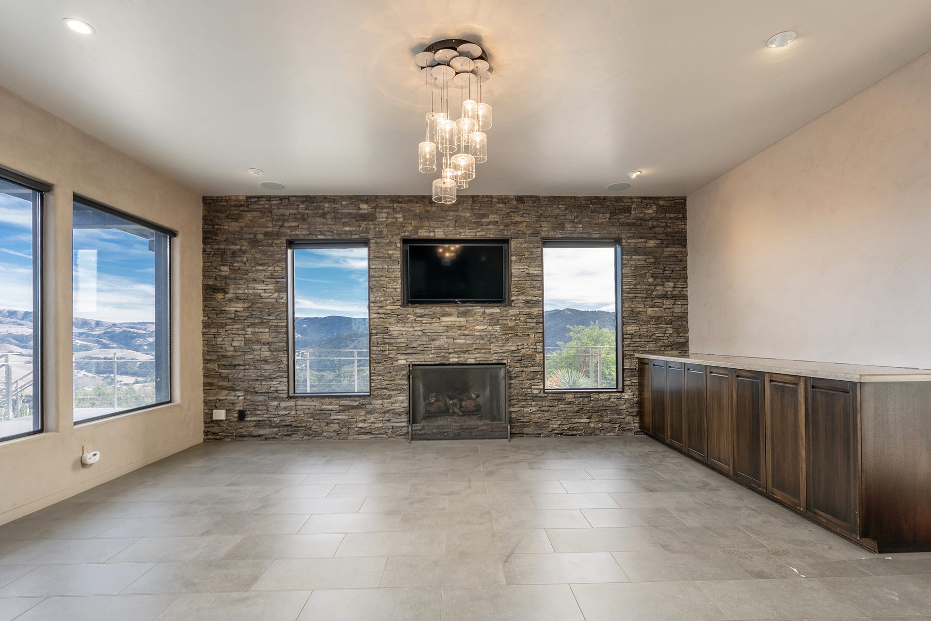 Modern Carmel Valley Luxury Rental