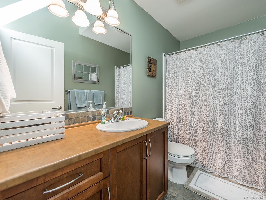 2693 Azalea Lane, Langford