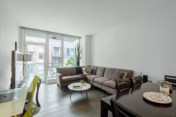 212 North 9th Street Unit: 5A
