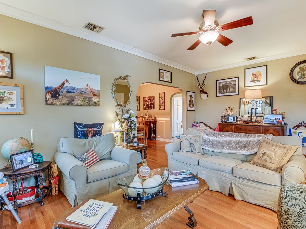 421 Ogden Ln - Alamo Heights