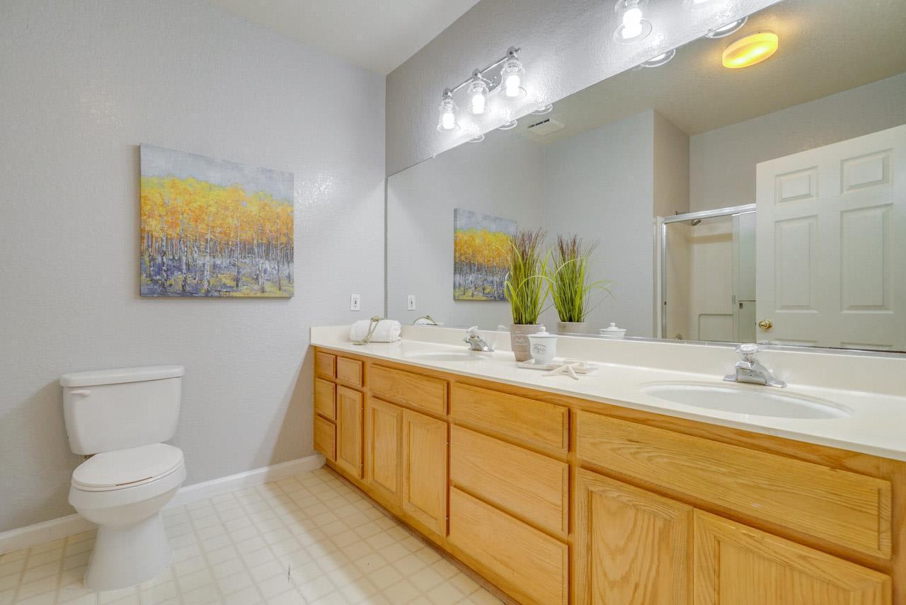 250 Santa Fe Terrace #205