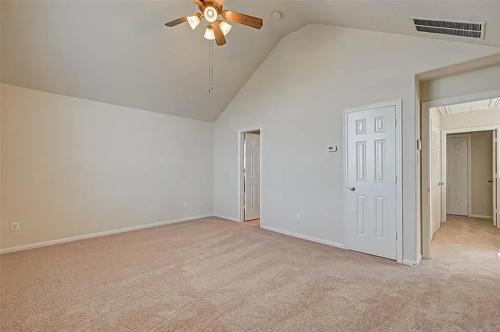 3216 Clearview Cir