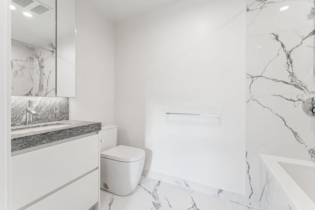 3668 W 10th Avenue 304, Vancouver