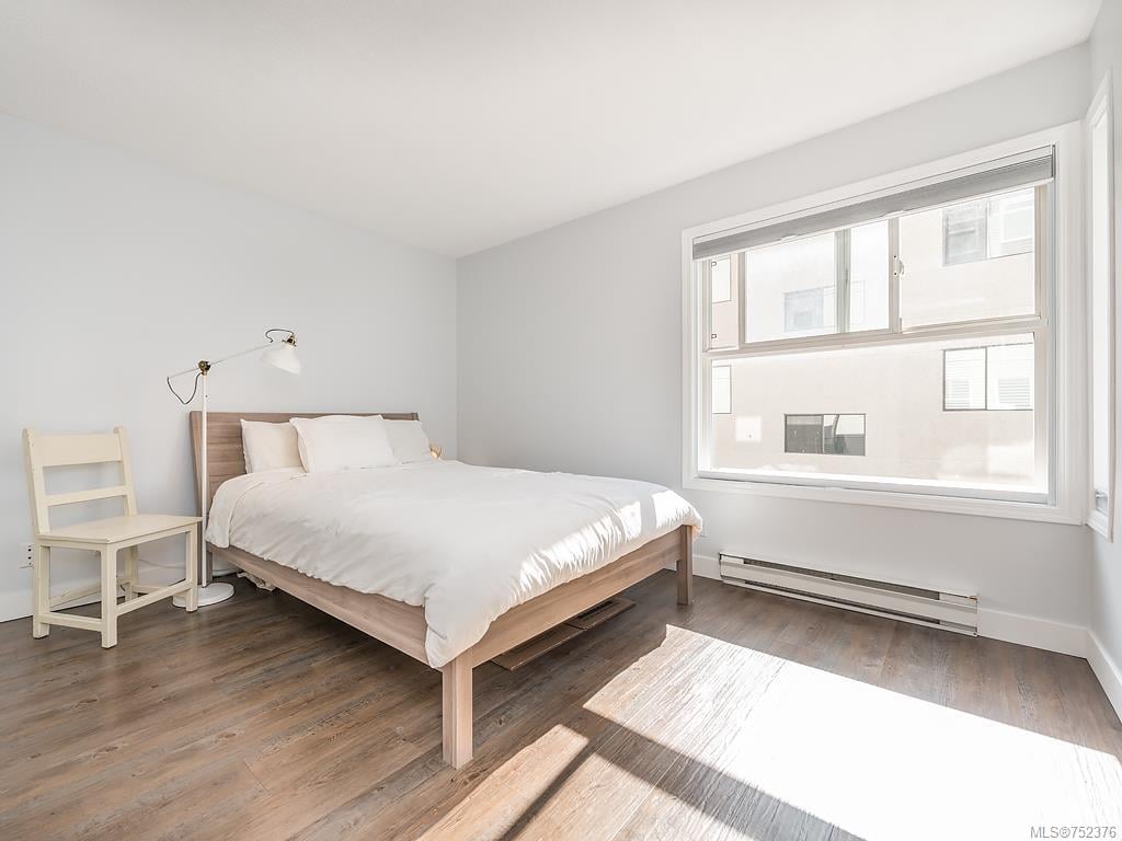 203-445 Cook St, Victoria
