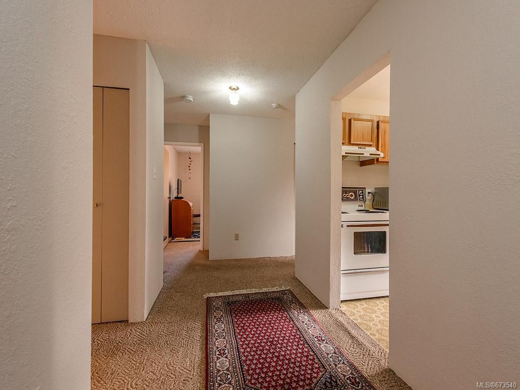304-1060 Linden Ave, Victoria
