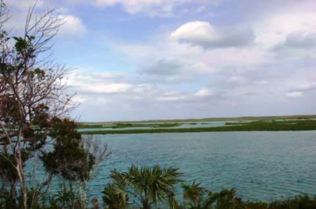 Big Bullard Cay Southwest of Great Exuma Exuma Cays