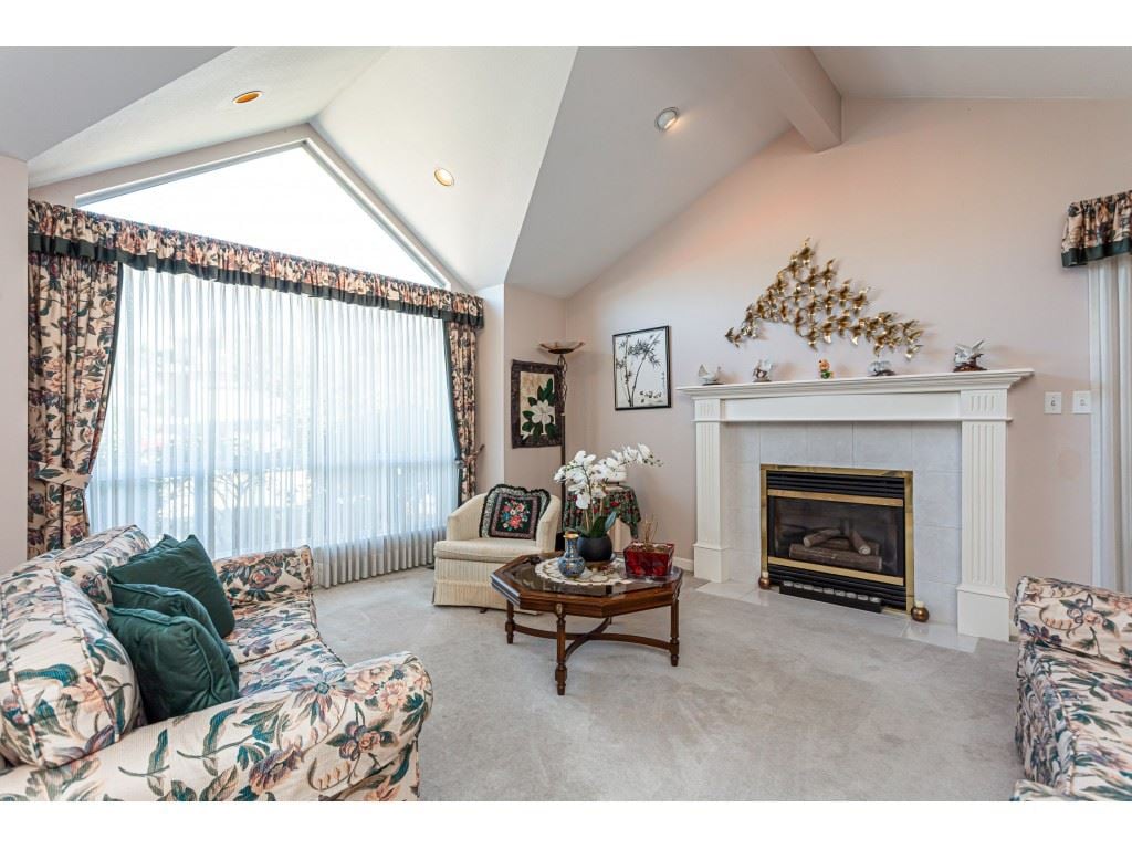 8168 154 St