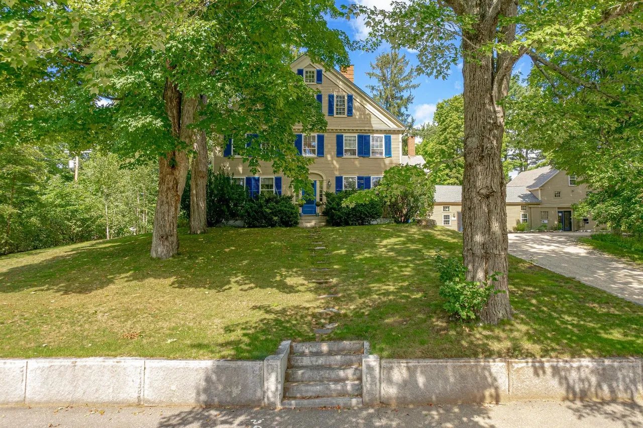 Home for Sale – 2 Melcher Place, Topsham – $950,000