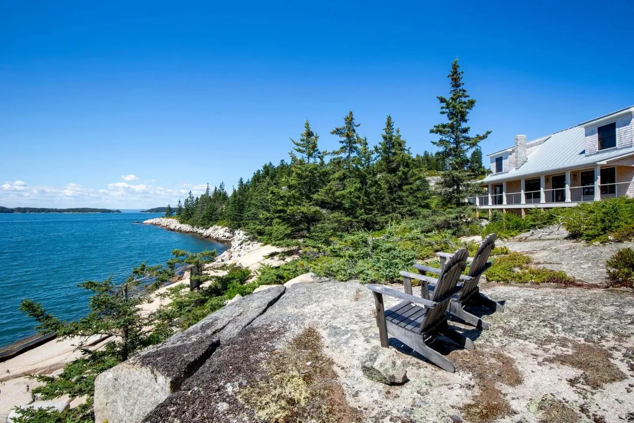 Newly Priced: 86 City Point Road, Vinalhaven, ME 04863 – $1,775,000