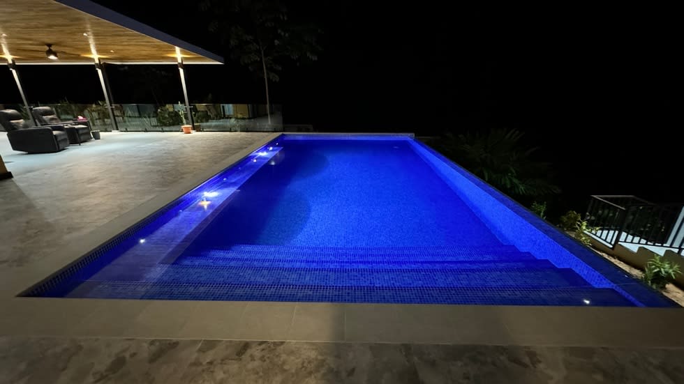 CUSTOM BUILT LUXURY RETREAT WITH GUEST VILLAS IN OJOCHAL