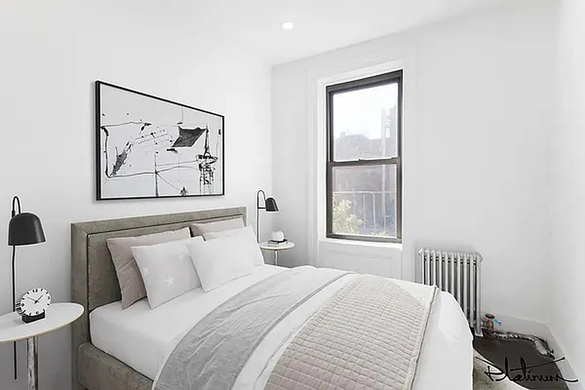 247 East 10th Street, Apt 8