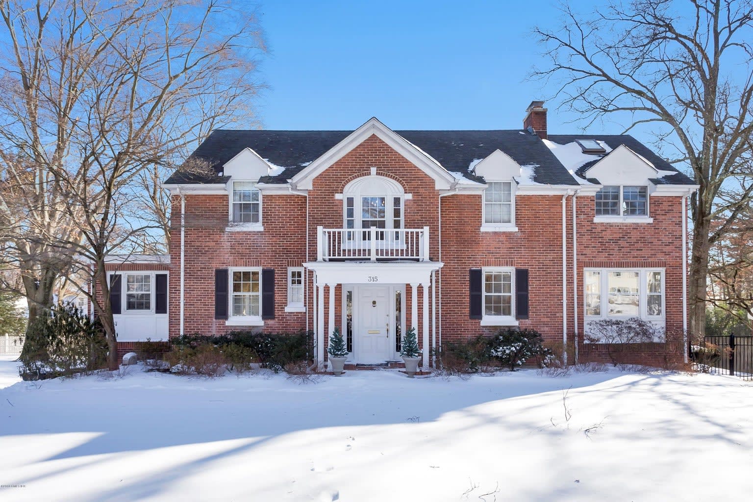 315 Bayberrie Dr