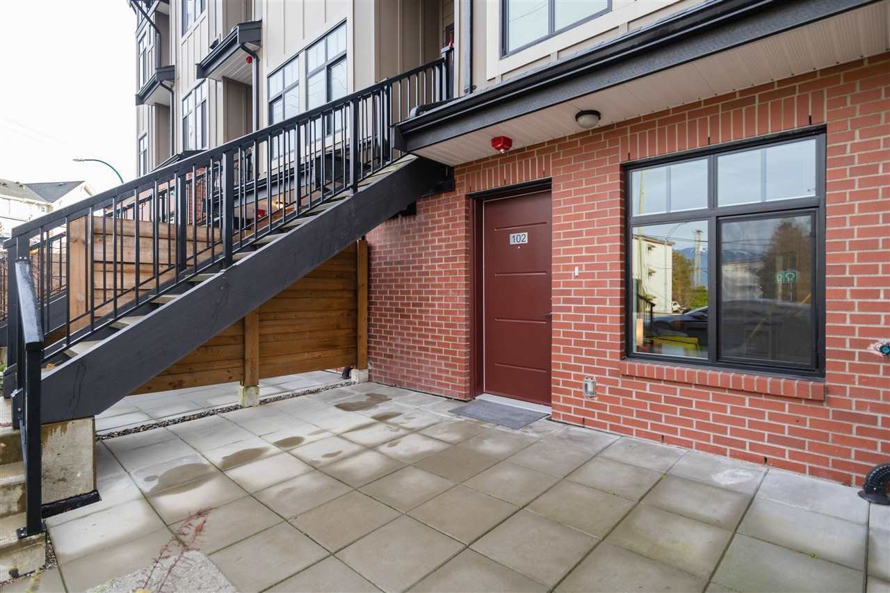 102-7180 Barnet Rd