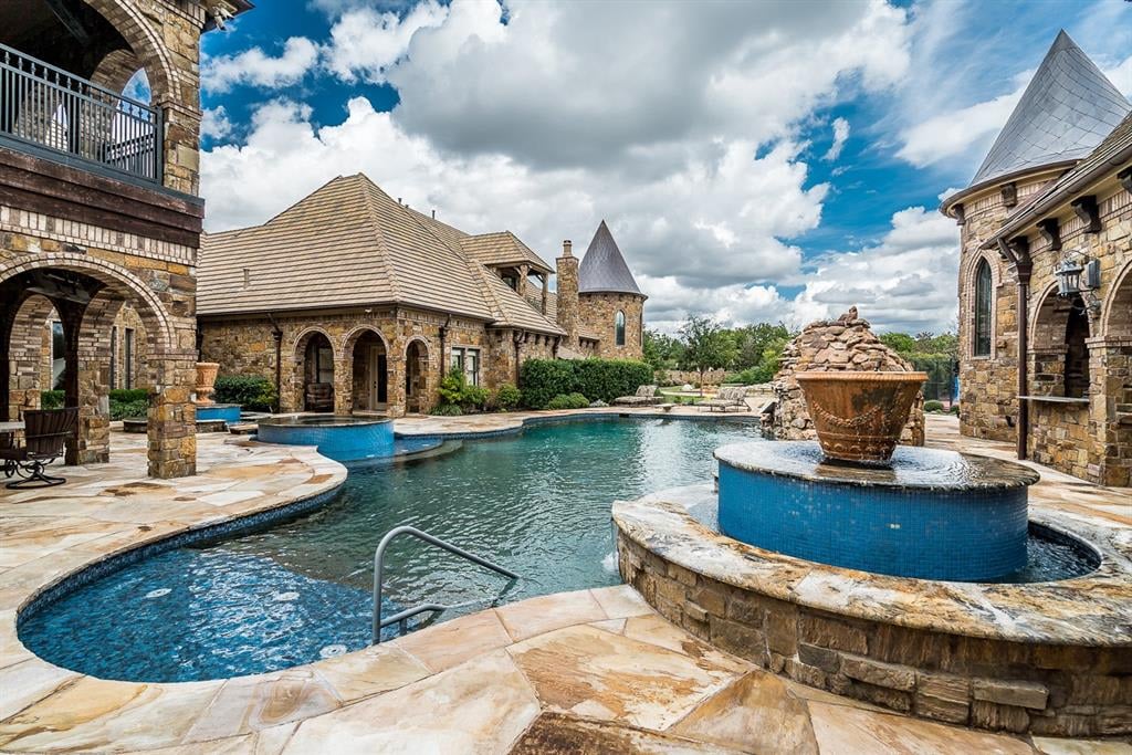 9553 Bella Terra Dr
