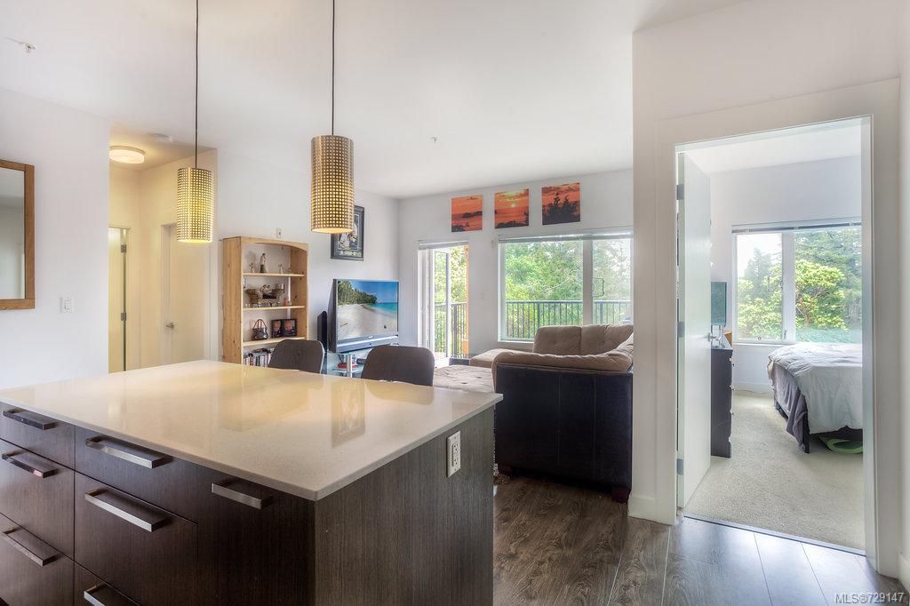 411-286 Wilfert Rd