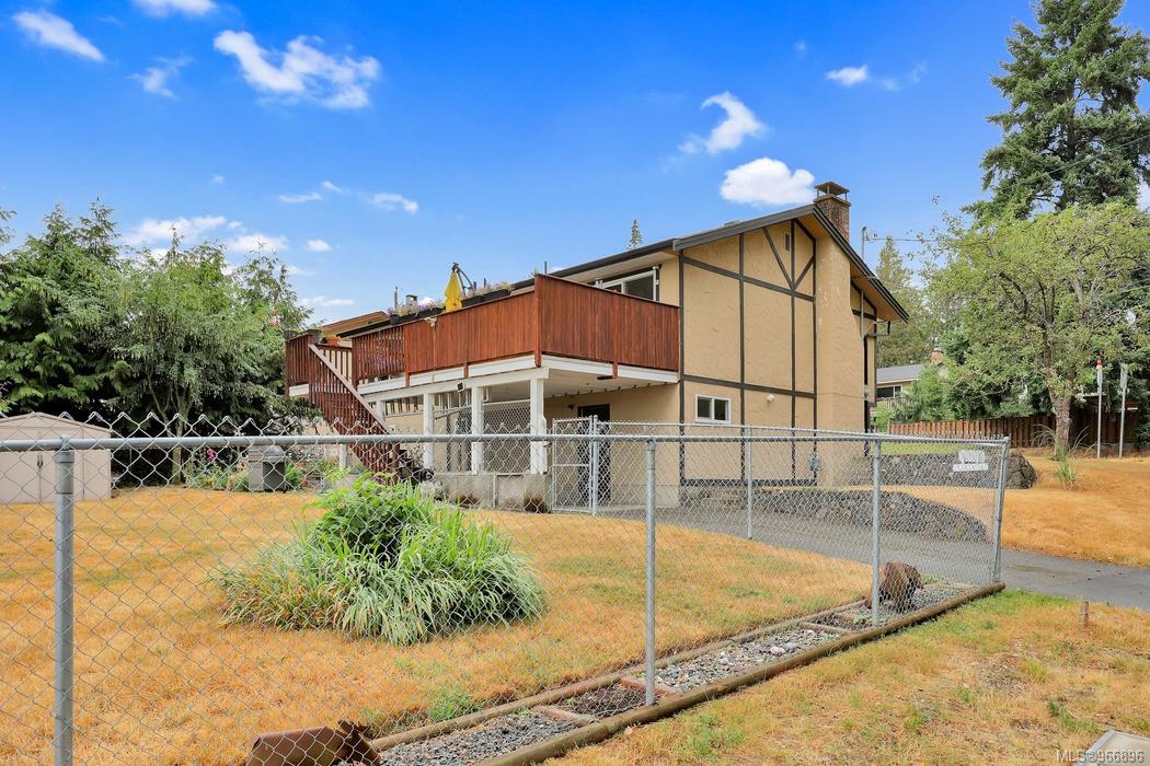 403 Dressler Rd