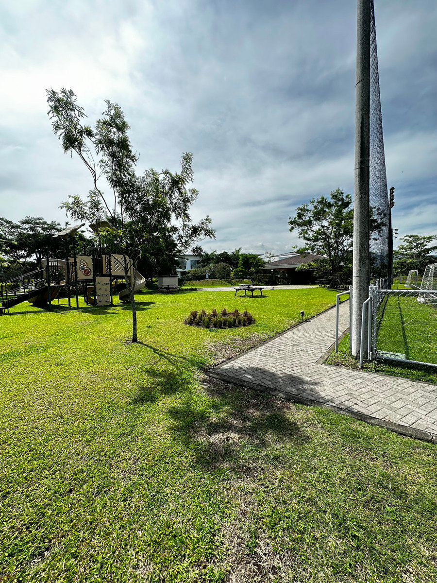 Flat Gated Community Lot, Alajuela