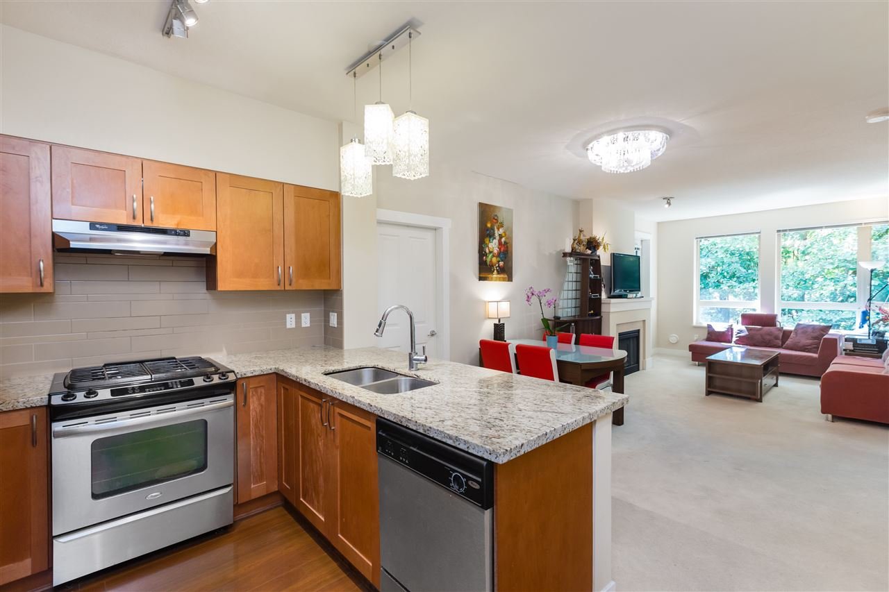 420-1111 E 27th St