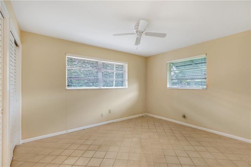 1437 SW 13th Ct