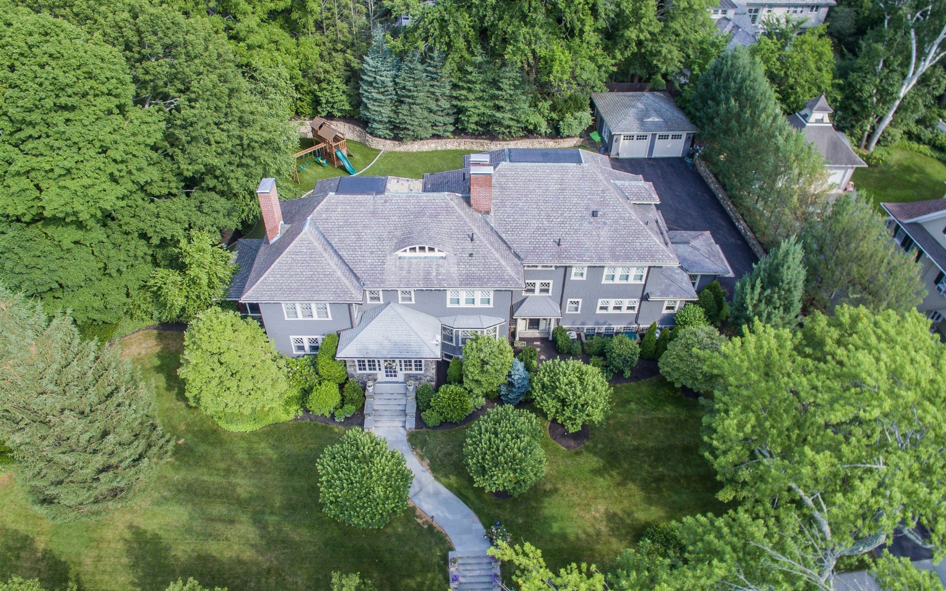 12 Beechcroft Rd