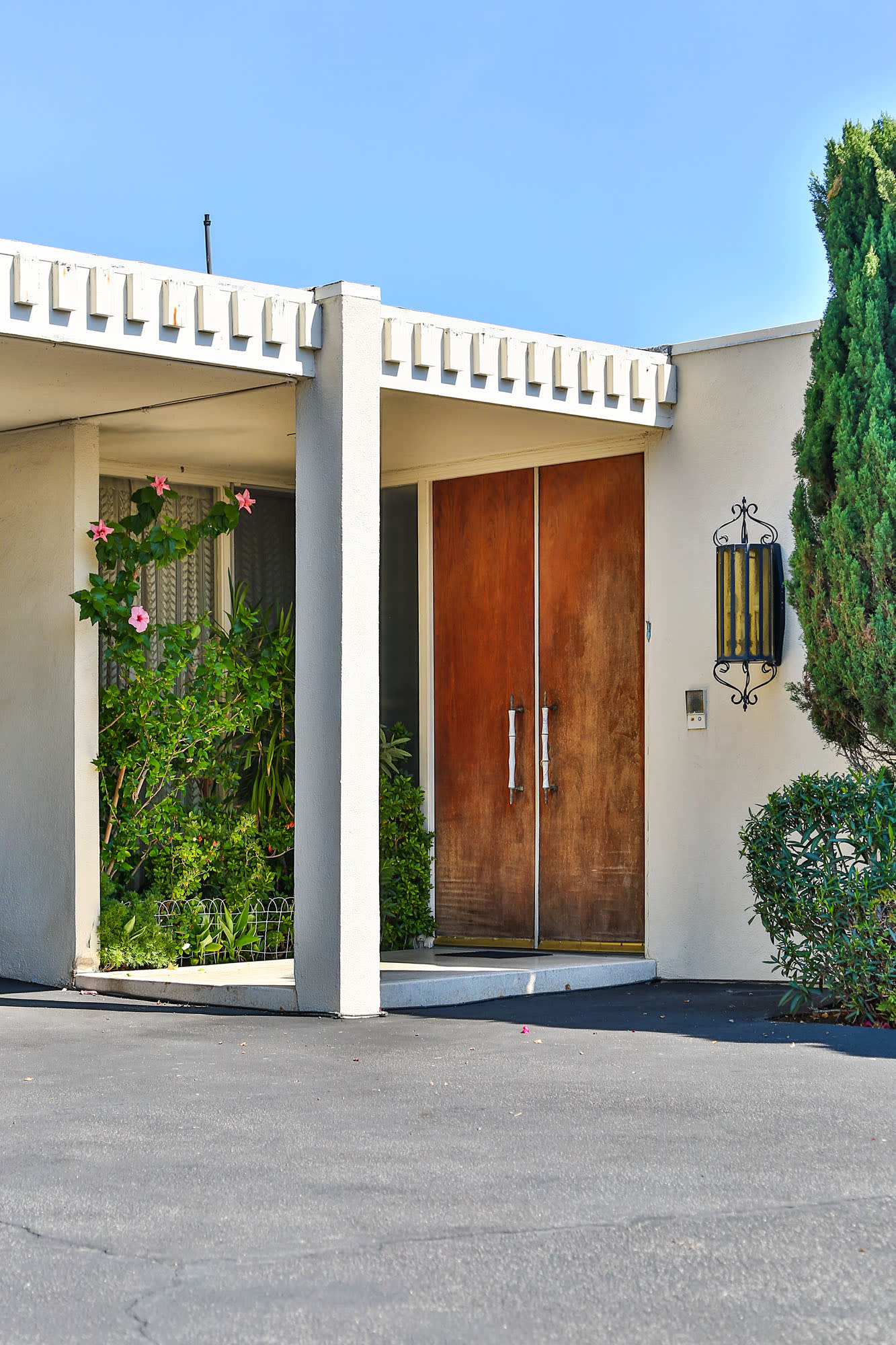 1394 Casiano Rd