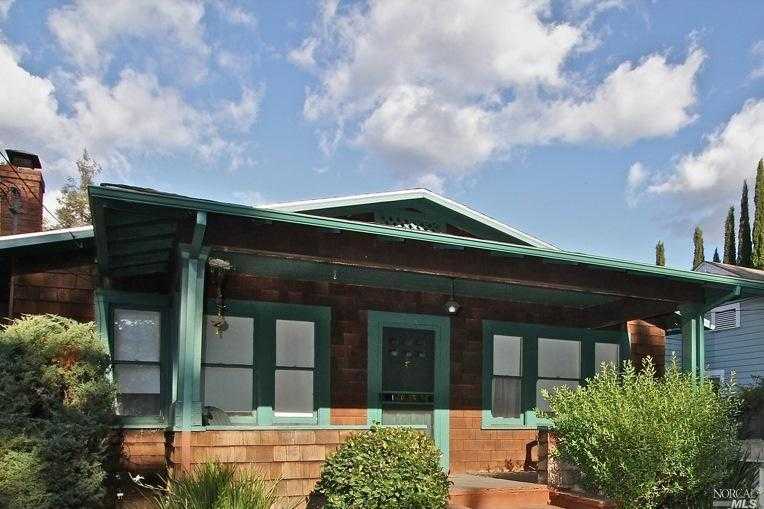 1112 Sir Francis Drake Blvd