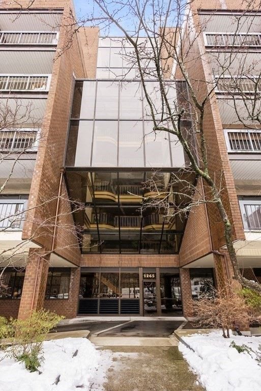 1265 Beacon Street #406