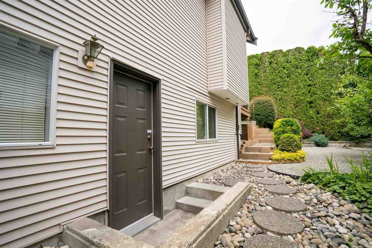 1407 Vistaview Ct